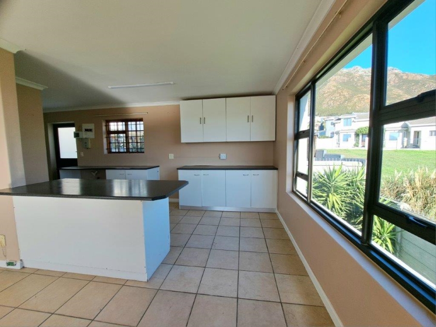 3 Bedroom Property for Sale in Mansfield Western Cape
